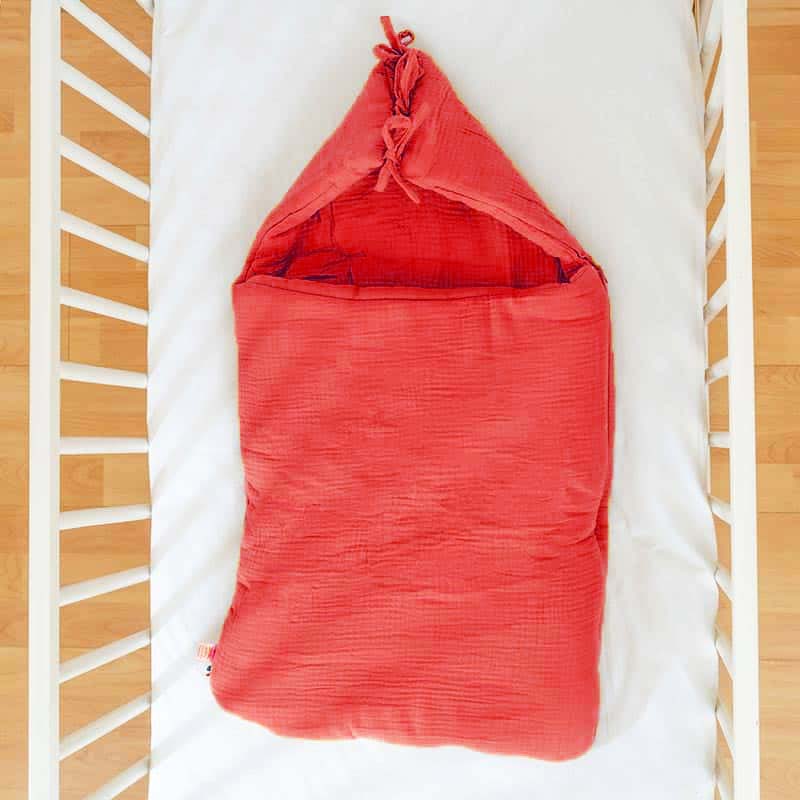 nid ange fraise en coton bio papate bebe rouge gots 6mois