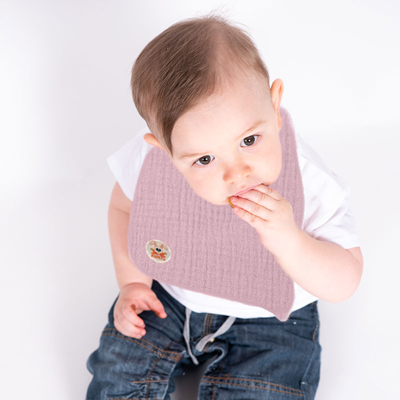 bavoir rose en coton bio made in france papate puriculture