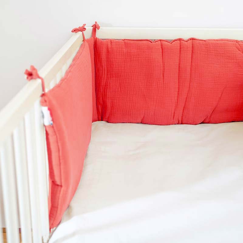 tour de lit en coton bio papate fraise
