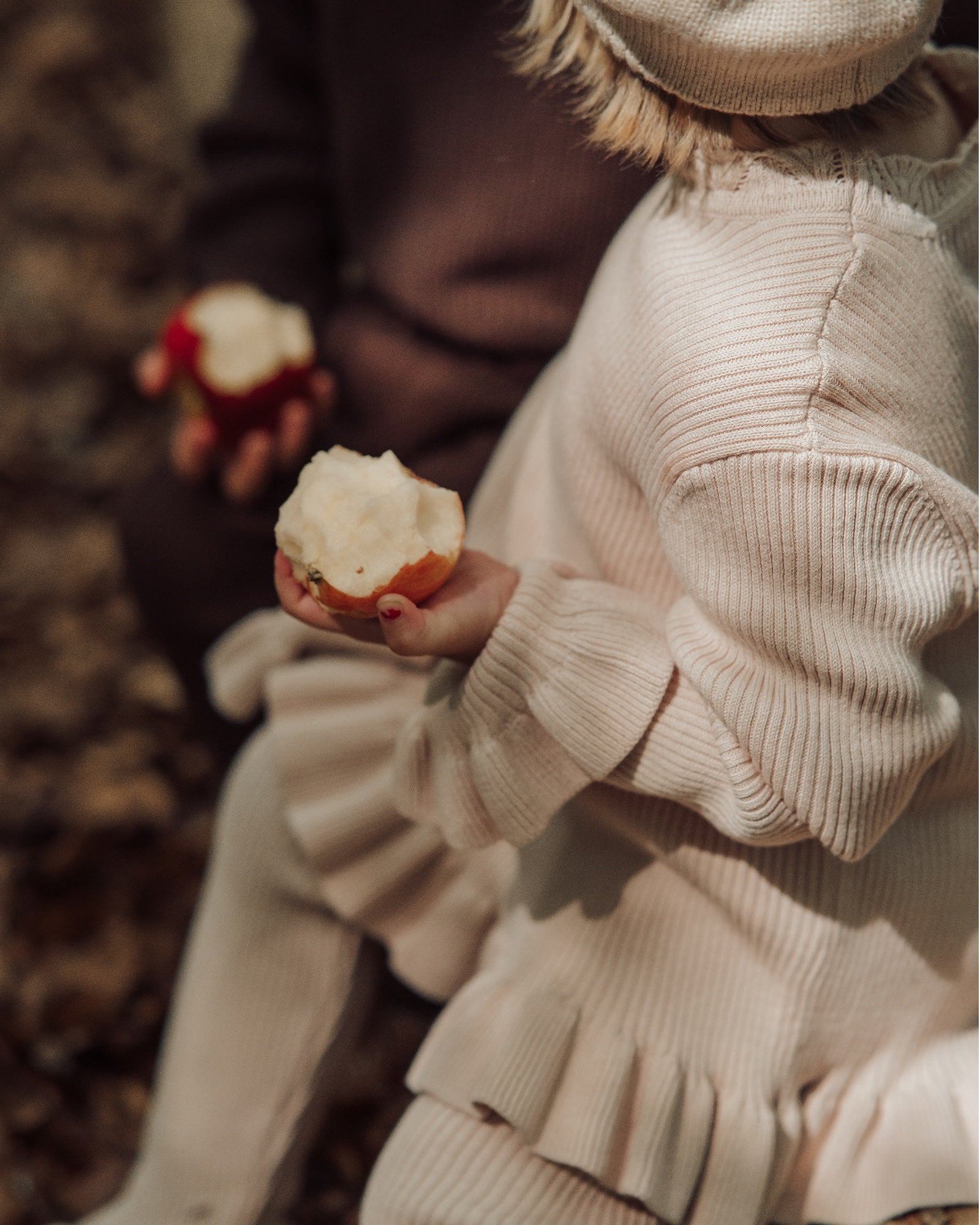 Frilly knit blouse-2