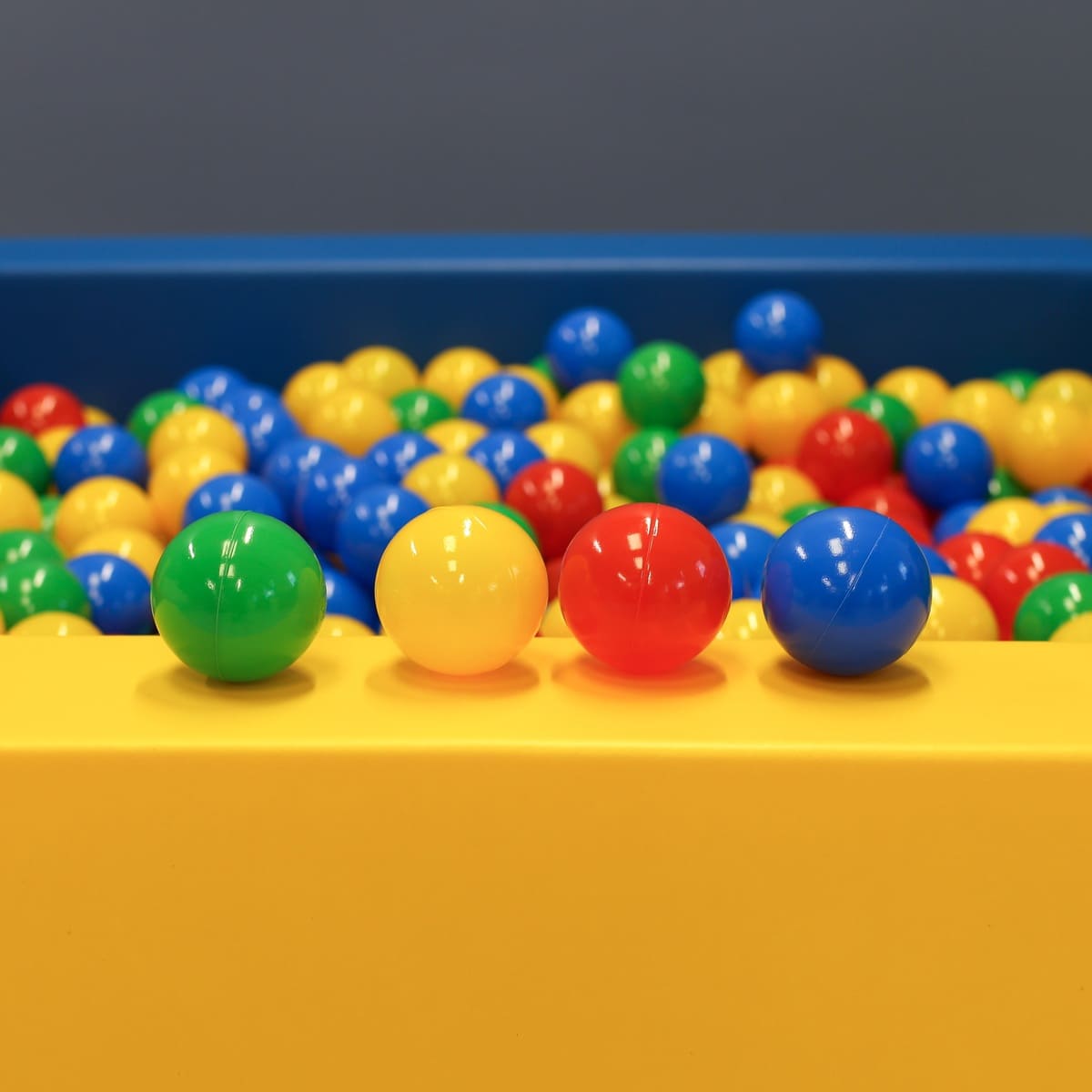 Multicolor Ball Pit Balls (Large, 500pcs)-1